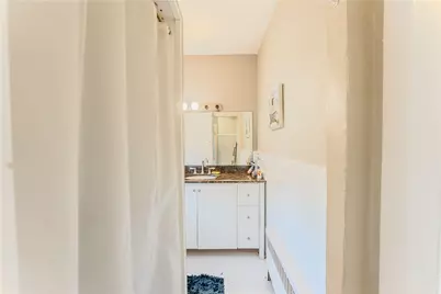 169 New York Avenue, Providence, RI 02905 - Photo 8