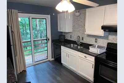 206 Arthurs Way, Burrillville, RI 02859 - Photo 4