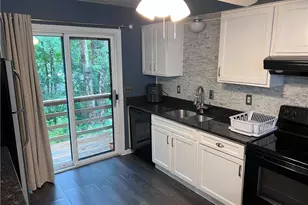 206 Arthurs Way, Burrillville, RI 02859 - Photo 4