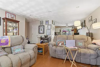 45 Lonsdale Street, West Warwick, RI 02893 - Photo 4