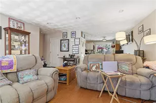 45 Lonsdale St, West Warwick, RI 02893 - Photo 4