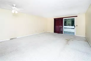 161 W Shore Rd, Warwick, RI 02889 - Photo 10