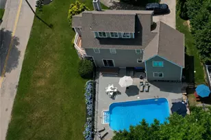 20 Roxbury Rd, Narragansett, RI 02882 - Photo 32