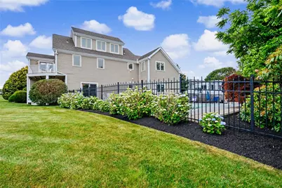 20 Roxbury Road, Narragansett, RI 02882 - Photo 6