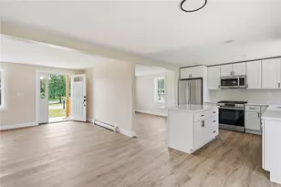 533 Scituate Ave, Cranston, RI 02921 - Photo 14