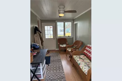 29 Dakota Street, Providence, RI 02904 - Photo 8