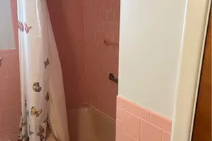 29 Dakota St, Providence, RI 02904 - Photo 12
