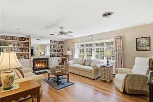 115 Pine Glen Dr, East Greenwich, RI 02818 - Photo 14