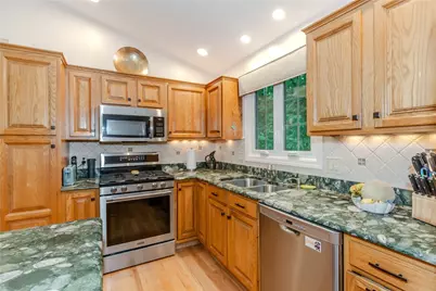 27 Forestwood Drive, Smithfield, RI 02917 - Photo 18
