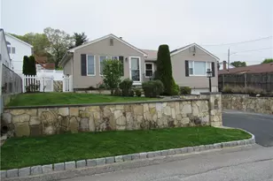 189 Curry Rd, Cranston, RI 02920 - Photo 2