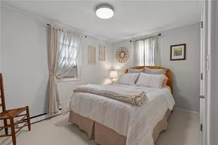 1958 Cranston St, Cranston, RI 02920 - Photo 12