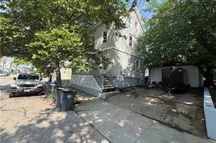 45 Heath St, Providence, RI 02908 - Photo 2