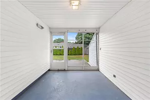 14 Primrose Dr, East Providence, RI 02915 - Photo 28