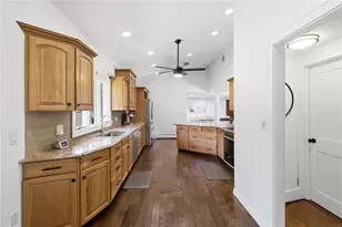 69 Roseland Terrace, Tiverton, RI 02878 - Photo 4