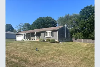69 Roseland Terrace, Tiverton, RI 02878 - Photo 2