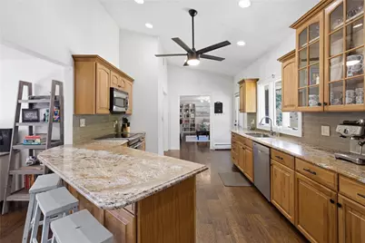 69 Roseland Terrace, Tiverton, RI 02878 - Photo 6