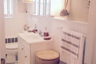 11 Rutherford Ct, Warwick, RI 02886 - Photo 4
