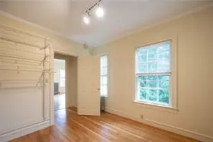 10 Hendricks St, South Kingstown, RI 02879 - Photo 4