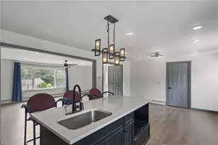 172 Knotty Oak Rd, Coventry, RI 02816 - Photo 10