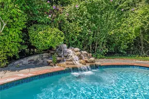 360 Rumstick Rd, Barrington, RI 02806 - Photo 4