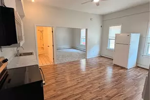 71 Hamlet Ave, Woonsocket, RI 02895 - Photo 2