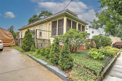 50 Biltmore Avenue, Providence, RI 02908 - Photo 2