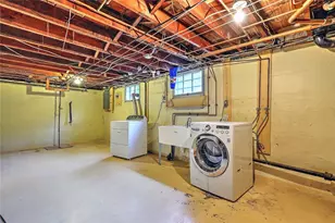 50 Biltmore Ave, Providence, RI 02908 - Photo 32
