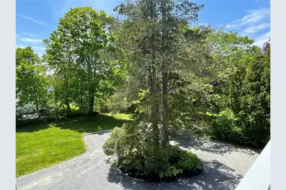 541 Bellevue Avenue #4, Newport, RI 02840 - Photo 20