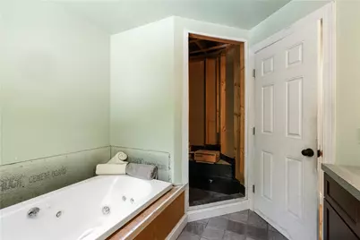 30 Loring Road, Bristol, RI 02809 - Photo 20