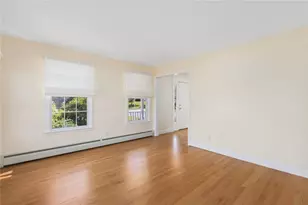 220 Island Dr, Middletown, RI 02842 - Photo 14