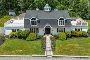 1 Harbor View Dr, Newport, RI 02840 - Photo 12
