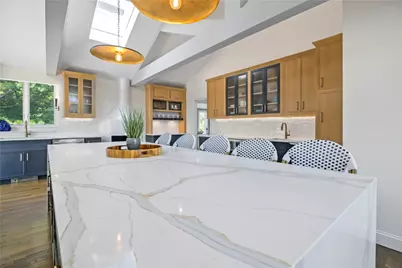 1 Harbor View Drive, Newport, RI 02840 - Photo 14