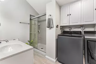 11 Saint Claire Avenue, Warwick, RI 02889 - Photo 18