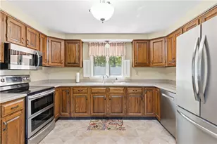 83 Stoney Hollow Rd, Tiverton, RI 02878 - Photo 16