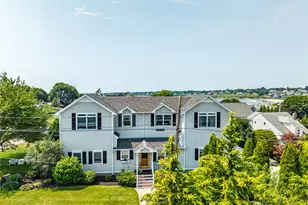 33 Withington Rd, Narragansett, RI 02882 - Photo 2