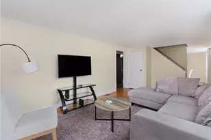 4 Maloney Ln, Middletown, RI 02842 - Photo 4