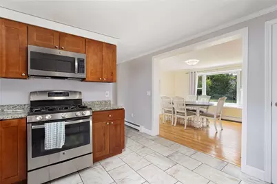 4 Maloney Lane, Middletown, RI 02842 - Photo 6