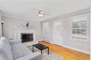 4 Maloney Ln, Middletown, RI 02842 - Photo 12