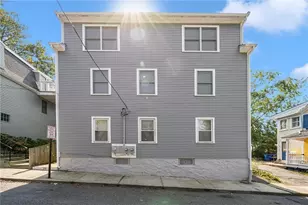 77 Pope St, Newport, RI 02840 - Photo 2