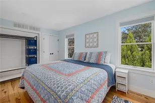 77 Pope St, Newport, RI 02840 - Photo 16
