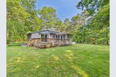 657 Shannock Road, South Kingstown, RI 02879 - Photo 4
