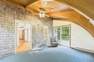 657 Shannock Rd, South Kingstown, RI 02879 - Photo 18