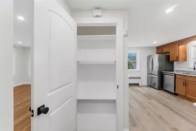 28 Plain Street, East Providence, RI 02916 - Photo 10