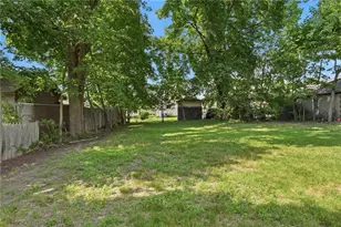 15 Kent Pl, Cranston, RI 02905 - Photo 28