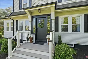 15 Kent Pl, Cranston, RI 02905 - Photo 2
