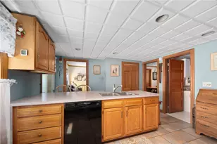 37 Remington St, Warwick, RI 02888 - Photo 20