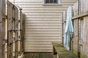 28 Wilbur Ave, Newport, RI 02840 - Photo 28