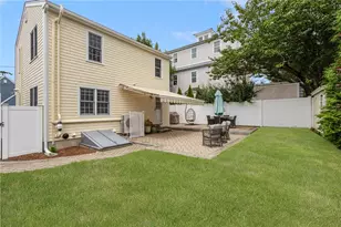 28 Wilbur Ave, Newport, RI 02840 - Photo 26