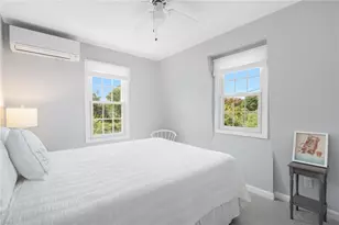 28 Wilbur Ave, Newport, RI 02840 - Photo 20