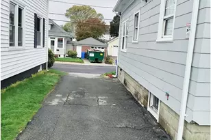 42 Victory St, Cranston, RI 02910 - Photo 18